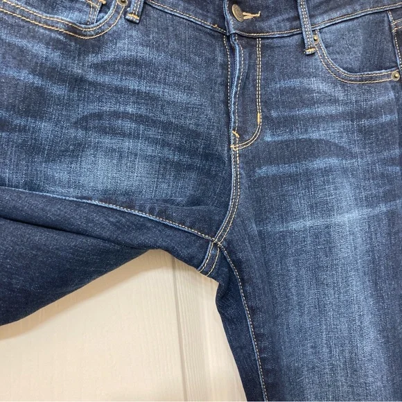 Old Navy Women’s Curvy Mid Rise Skinny Jeans Size 6 Short Casual Preppy Denim - Picture 12 of 16
